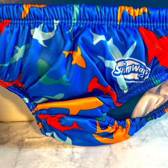 Lot of 4 Identical Swim ways Swim Diaper Size 12 Months 18-22 Pounds - Picture 6 of 11